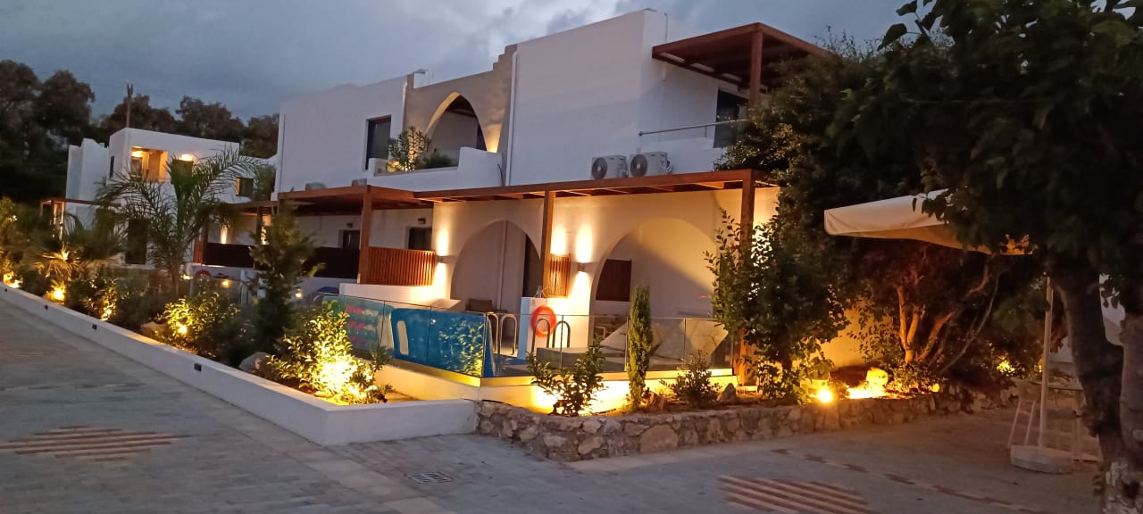 Gartenanlage Amnissos Residence