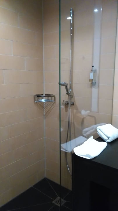 Dusche AMERON Köln Hotel Regent