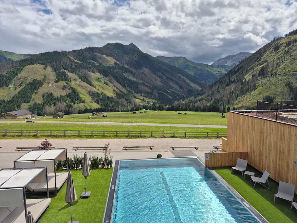Pool Almfamilyhotel Scherer