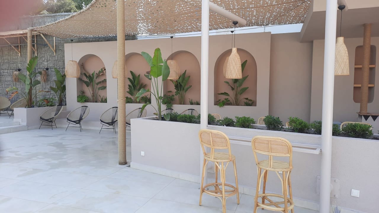 Pool Side Mare Resort & Spa