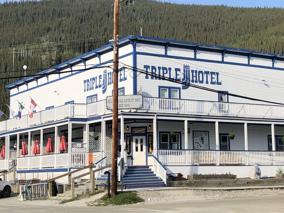 Außenansicht Hotel Triple J