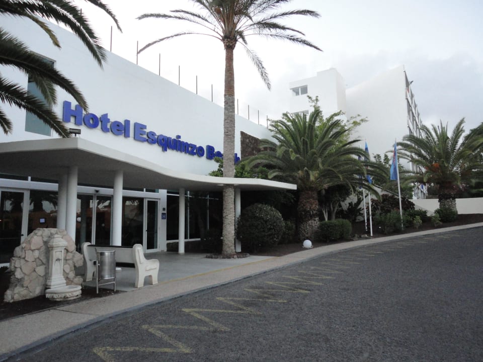 Eingang allsun App.-Hotel Esquinzo Beach