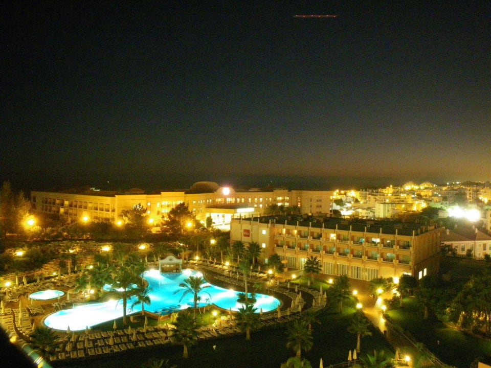 Bei Nacht 3HB Guaraná - All Inclusive