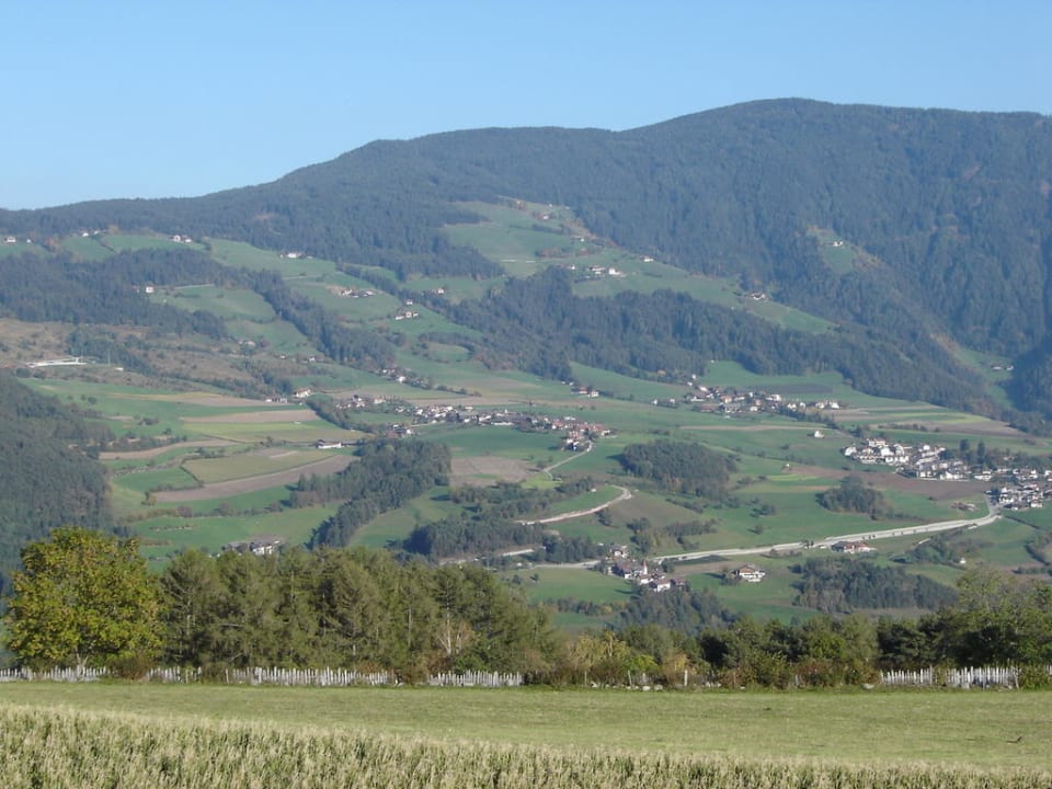 Der Eingang zum Pustertal von oben aus dem Hotel Natur & Aktiv Hotel Rogen
