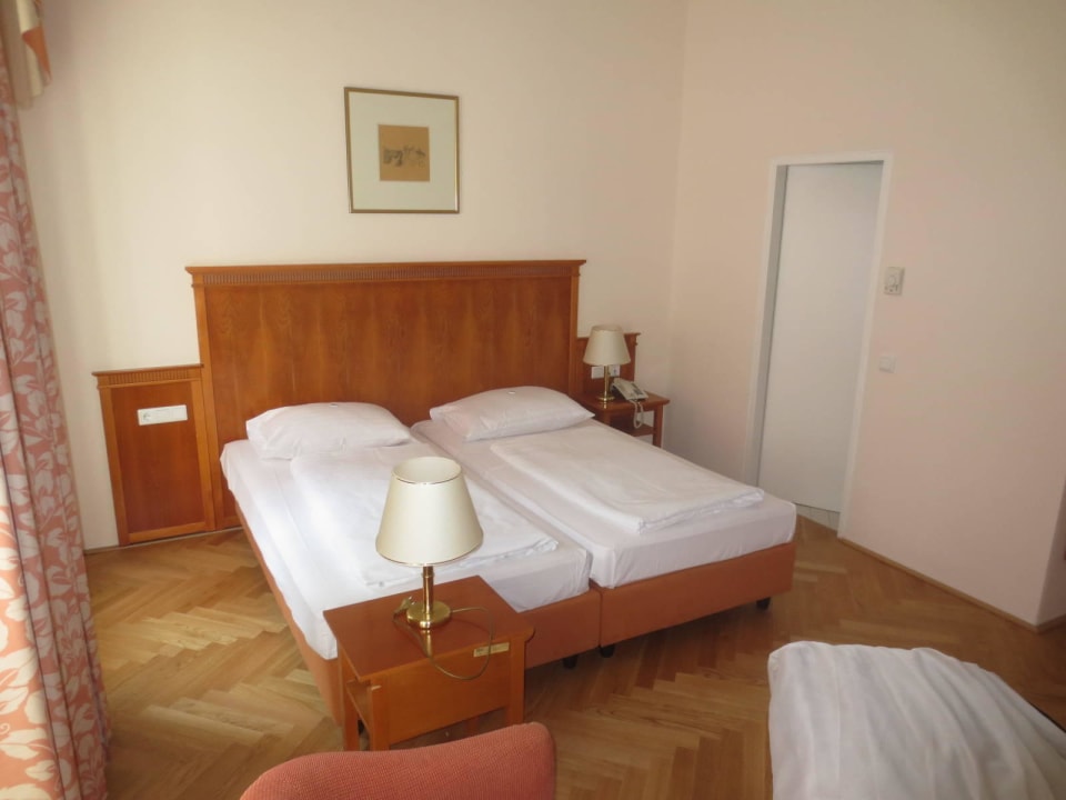 Zimmer 305 Hotel Johann Strauss