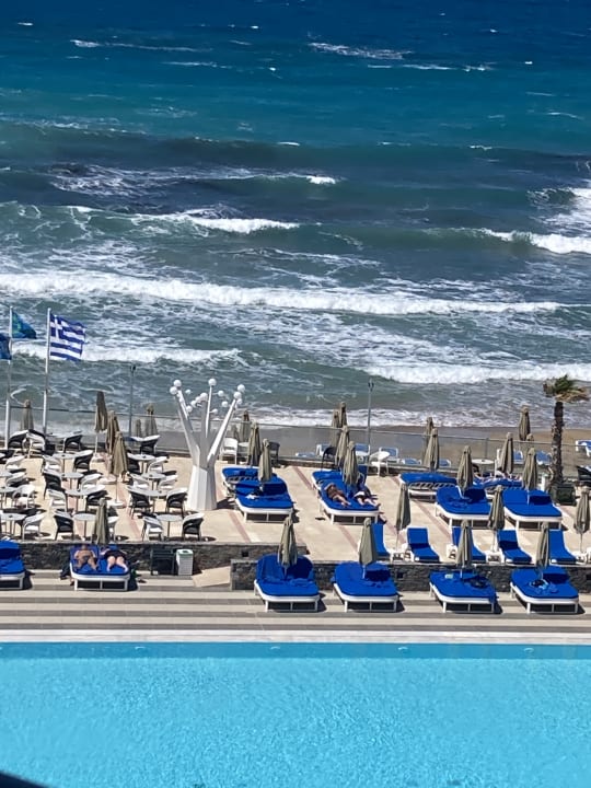 Strand Arina Beach Resort
