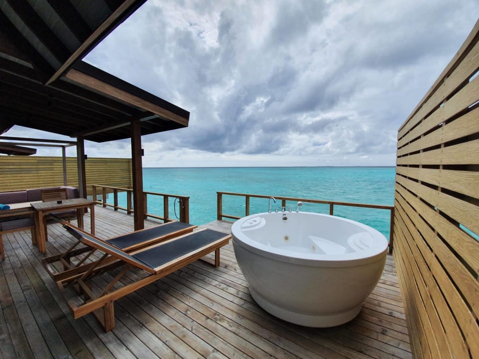Zimmer Fushifaru Maldives