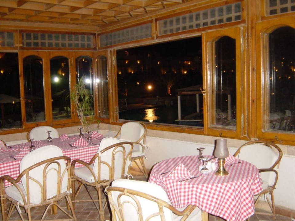 Raucherrestaurant Fort Arabesque Resort, Spa & Villas