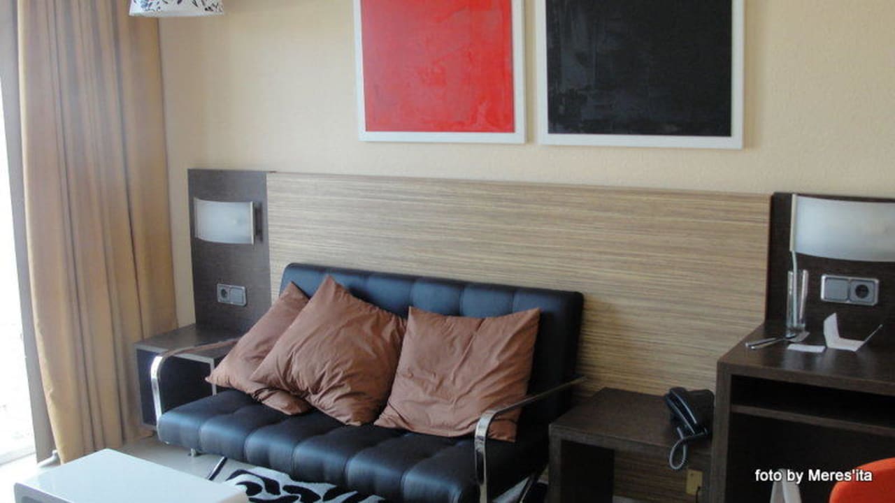 Pokój dzienny. AQUA Hotel Bertran Park