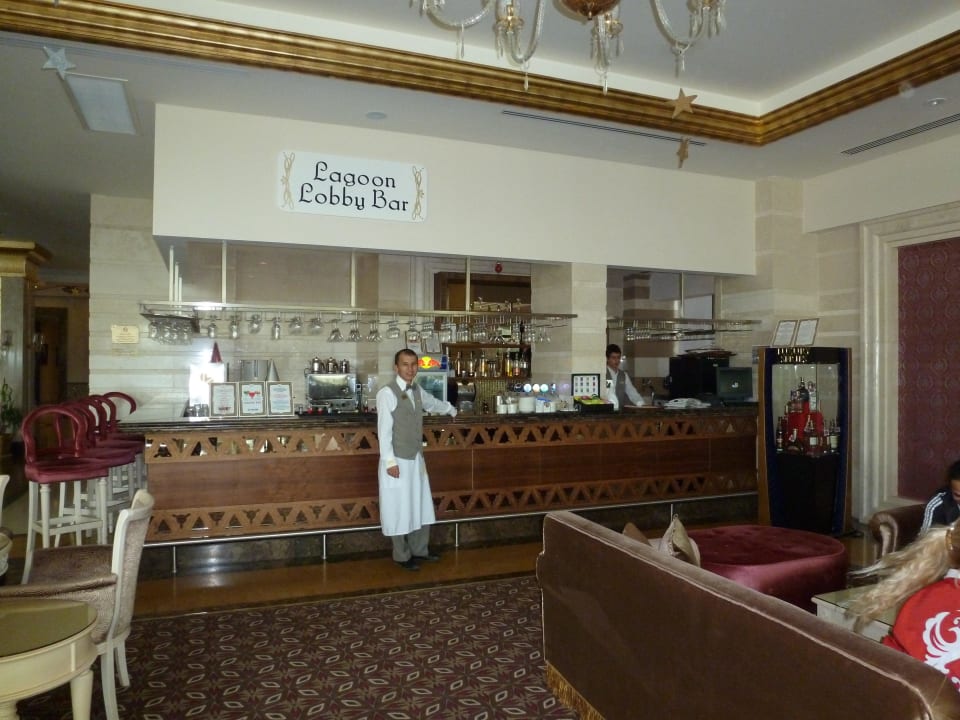 Lobby-Bar (24-Stunden-Service) Diamond Excellence Resort & Spa