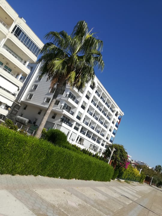 Außenansicht Süzer Resort Hotel