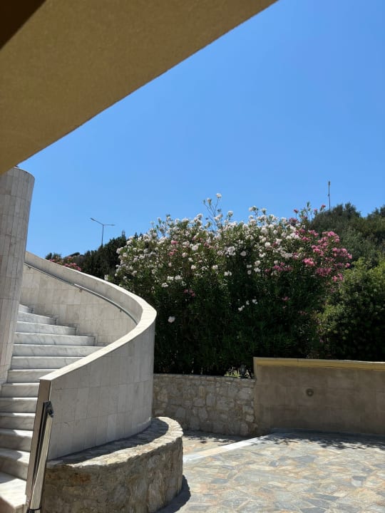 Außenansicht Hotel Kalithea Horizon Royal