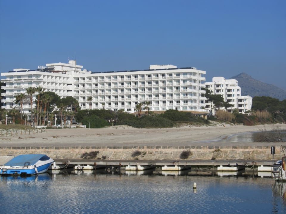 Hotel vom Strand gesehen Playa Esperanza Resort