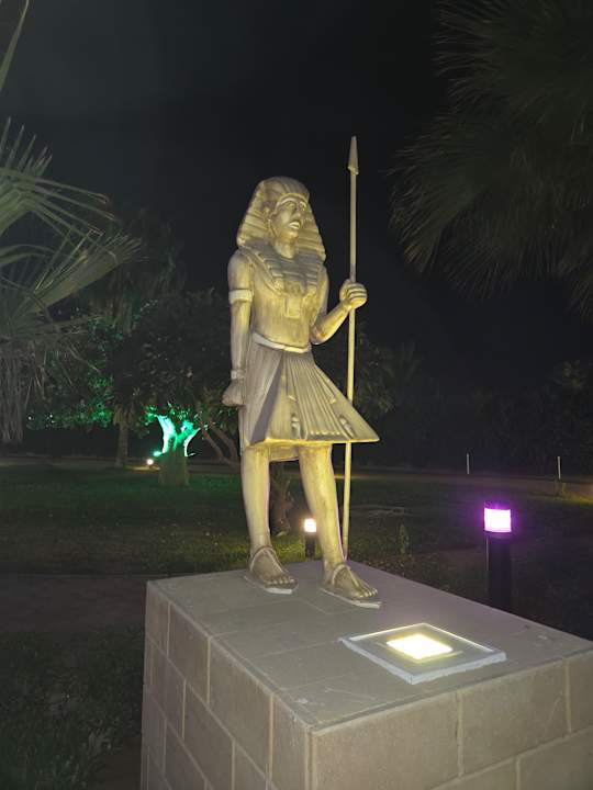 Außenansicht Pharaoh Azur Resort