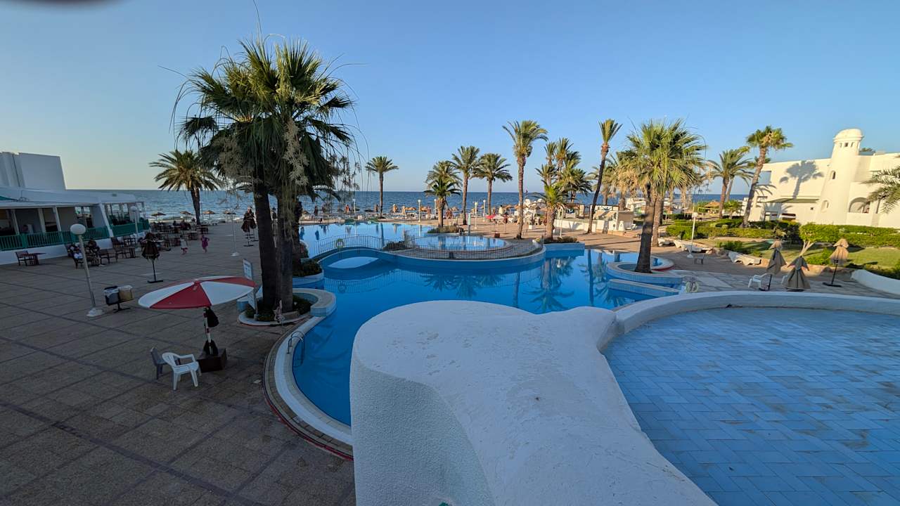 Pool Hotel El Mouradi Skanes Beach