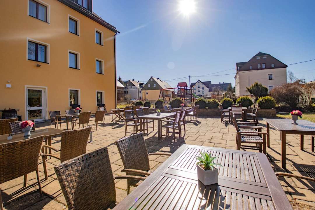 Gartenanlage Erzgebirgshotel Freiberger Höhe