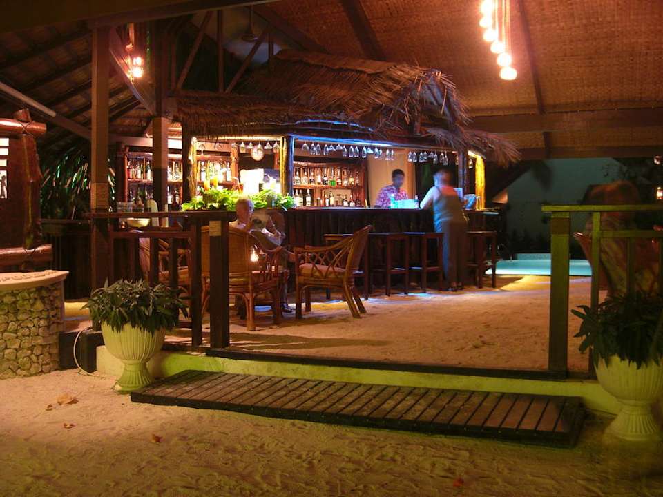 Pool/Cocktail Bar Ranveli Village