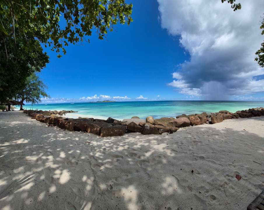 Strand Castello Beach Hotel
