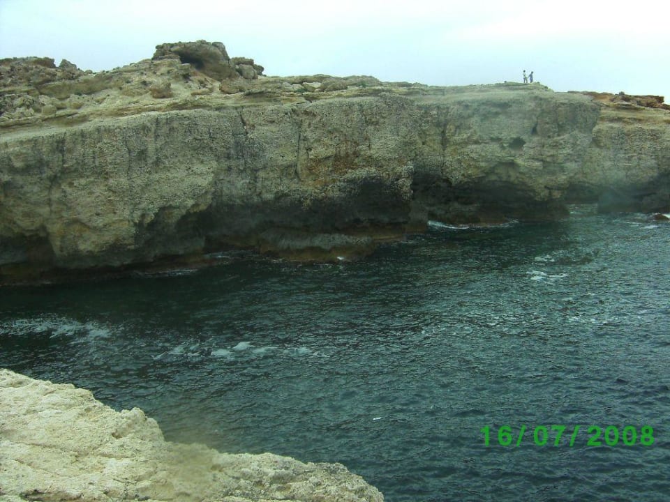 Ausblick vom Felsen gegenüber vom Hotel Barceló Portinatx - Adults only