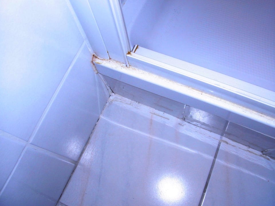 Badezimmer - Dusche Hotel Bel-Air