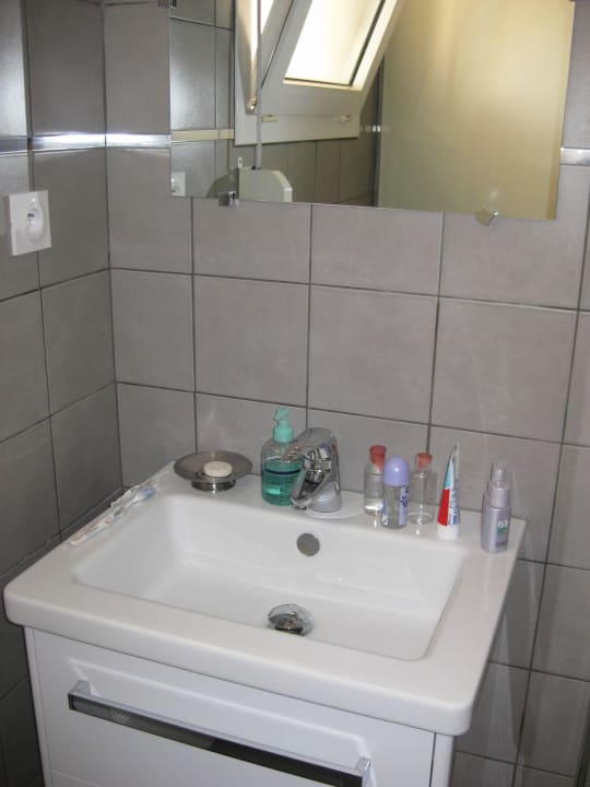 2. Badezimmer Motel Saint Michel