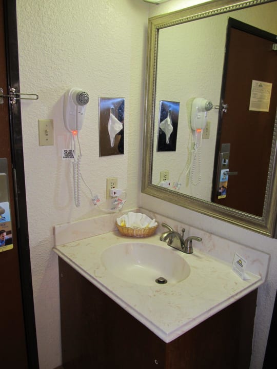 Waschecke Hotel Days Inn Austin North