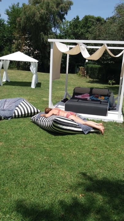 Gartenanlage Mr. & Mrs. White Corfu