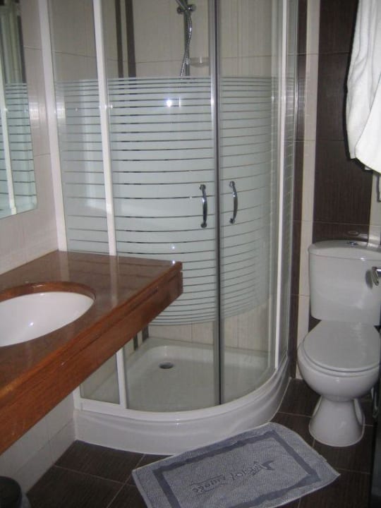 Badezimmer Sirios Village Hotel & Bungalows