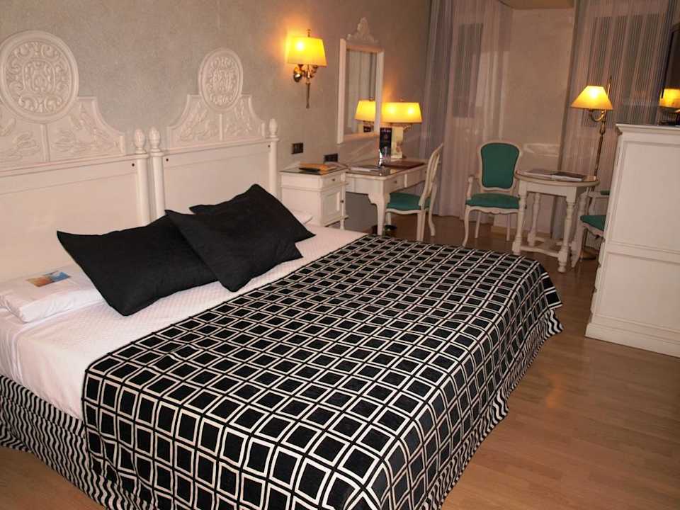 Sehr geschmackvoll Sallés Hotel Pere IV
