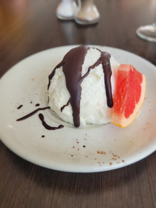 Gastro Gavimar Ariel Chico Club & Resort