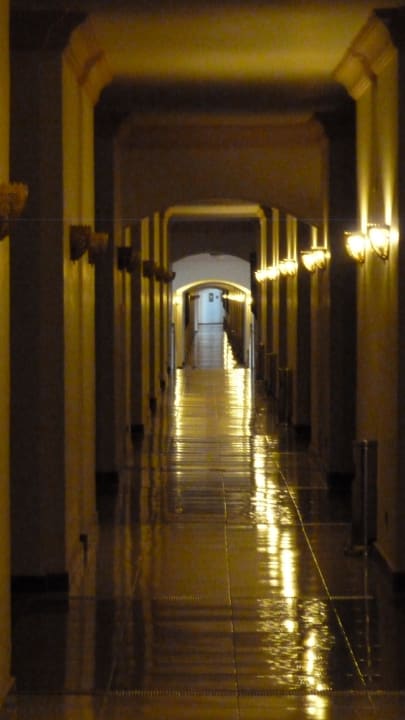 Ewiglanger flur Pickalbatros Palace Resort