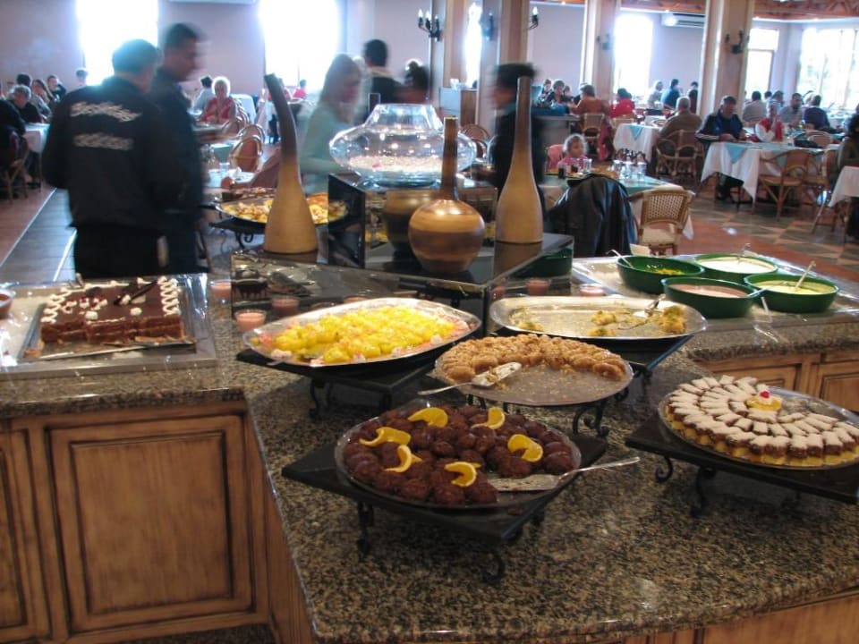 Kiris Alinda Akka Alinda Hotel