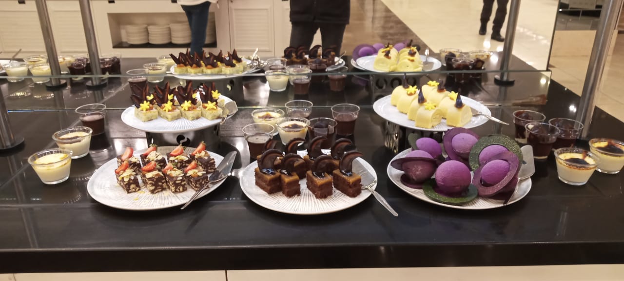 Gastro Well Palace Side