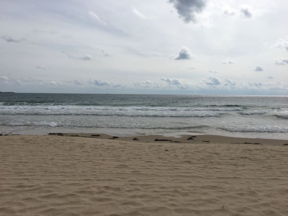 Strand Hotel Bilyana Beach