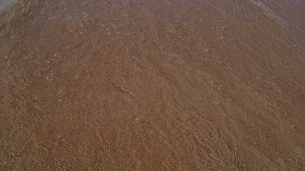 Glasklares Wasser Can Garden Resort