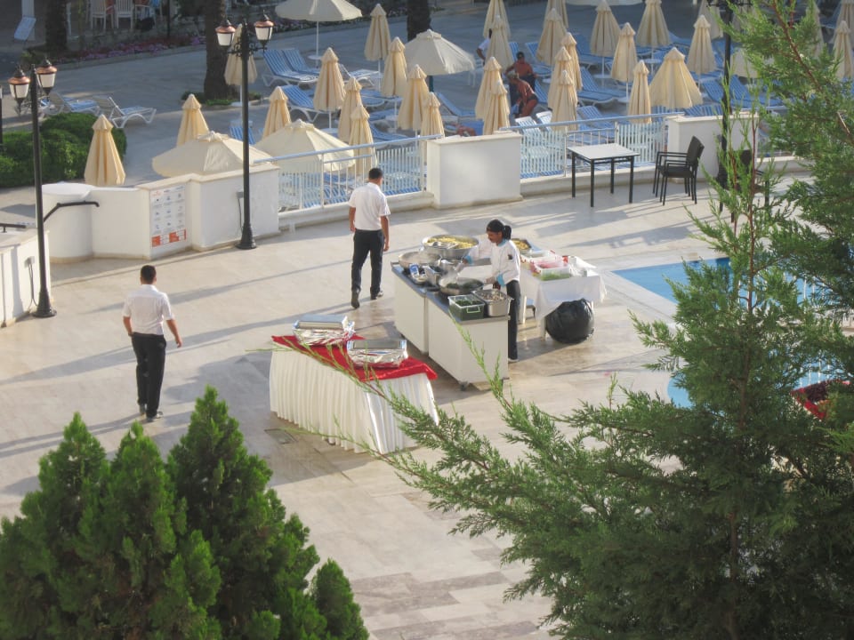 Abendessen Serenis Hotel