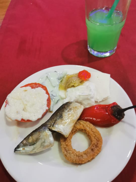 Gastro Cenger Beach Resort & Spa