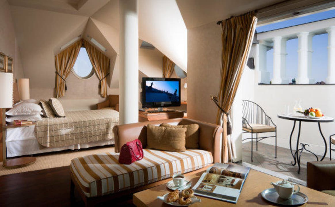 Junior Suite Mamaison Hotel Riverside Prague