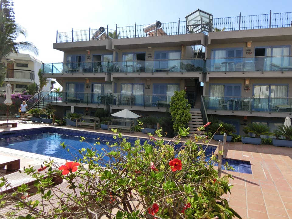 Außenansicht mit Pool Las Tabaibas Appartements