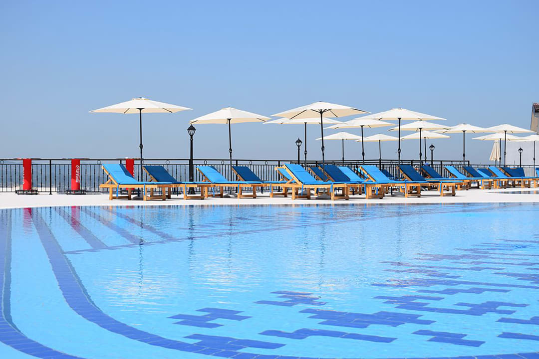 Pool Hotel Chateau Linza