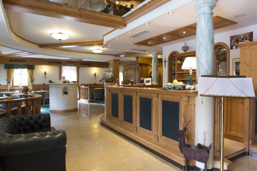 Reception Hotel Alpenrose