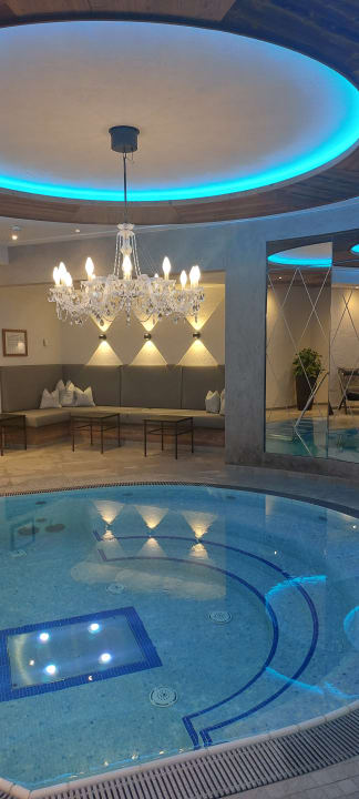 Pool Platzlhof - Mein Hotel im Zillertal