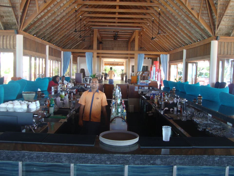 Thundi Bar Veligandu Maldives Resort Island
