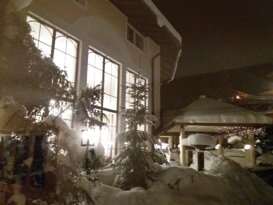 Außenansicht Alphotel Tyrol