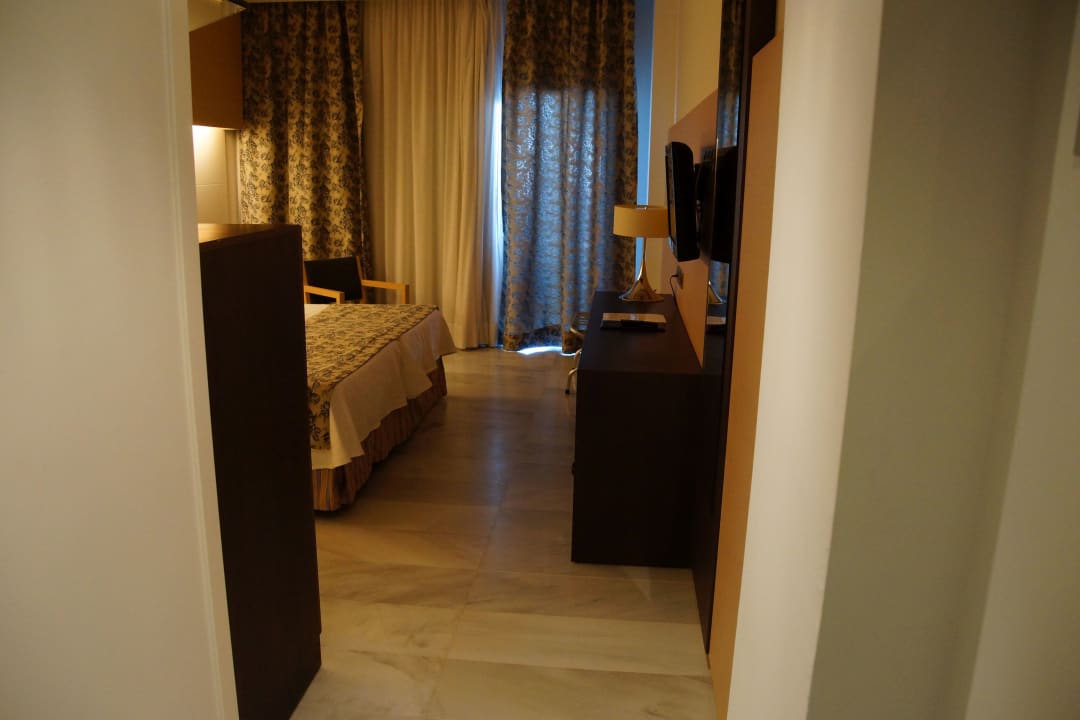 Zimmer Hipotels Gran Conil Hotel