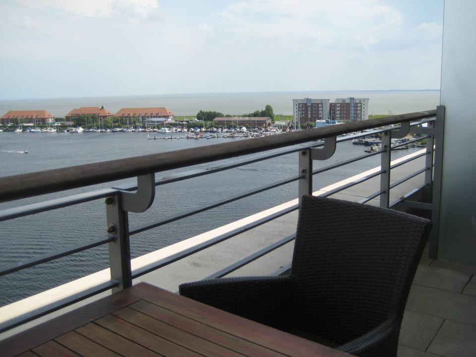 Ausblick Executive Zimmer 7. Etage ATLANTIC Hotel Wilhelmshaven
