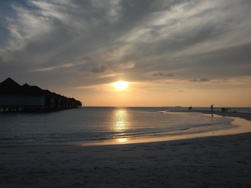 Sonnenuntergang ROBINSON MALDIVES