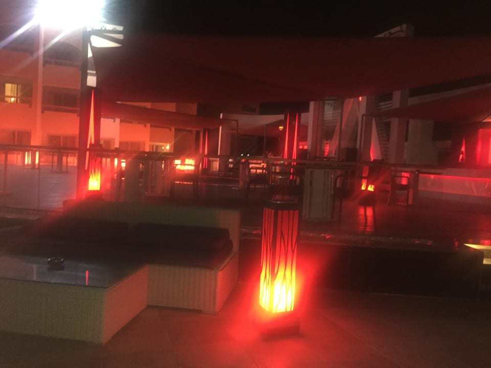 Bar Beach Albatros Resort