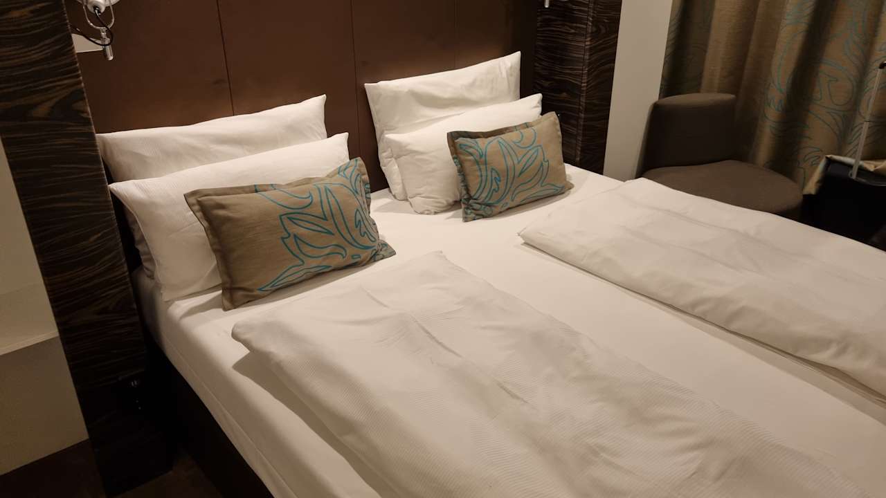 Zimmer Motel One Hamburg Airport