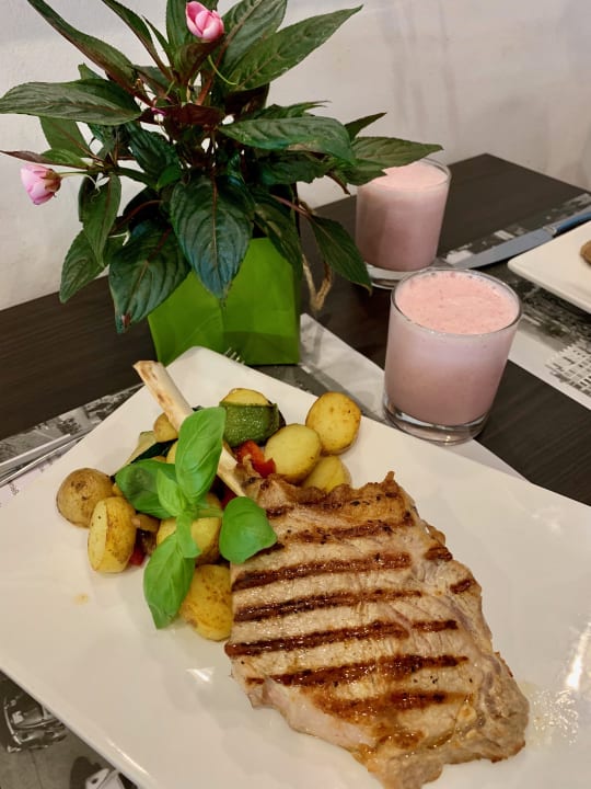 Gastro Hotel Goldene Henne